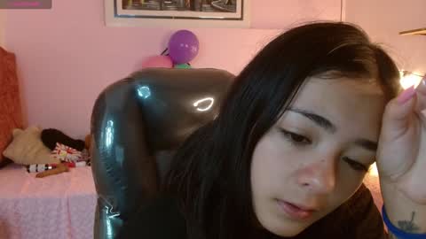 Snapshot of ivy_gail chatting on 29, 1, 2025  IVY online show from 29, 1, 2025