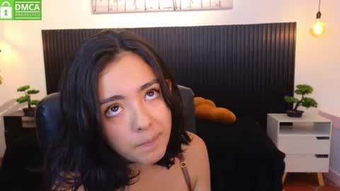 Snapshot of ivy_gail chatting on 19, 10, 2025  IVY online show from 19, 10, 2025