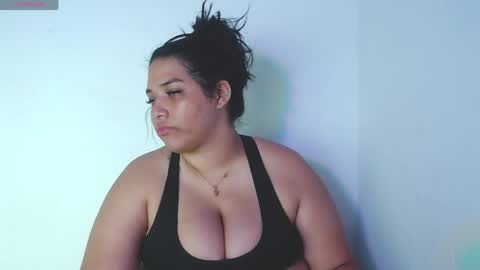 ivy_moon6 online show from 19, 5, 2026