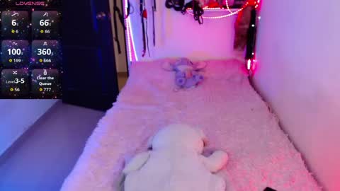 You can find more of me here  online show from 18, 4, 2026