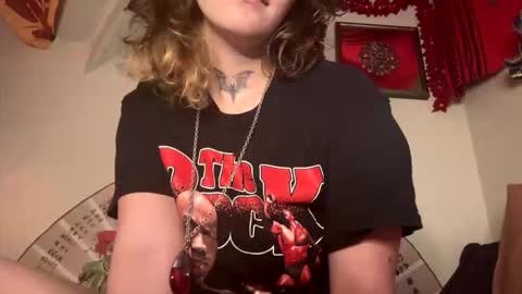 IVY DEVILL online show from 9, 6, 2026