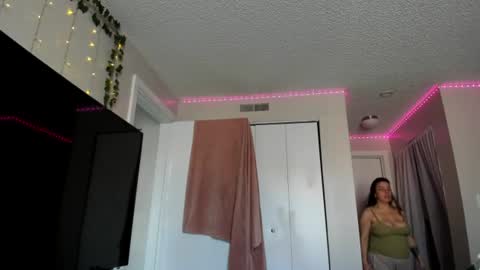 Ivy Heaven  Goddess  online show from 19, 6, 2026