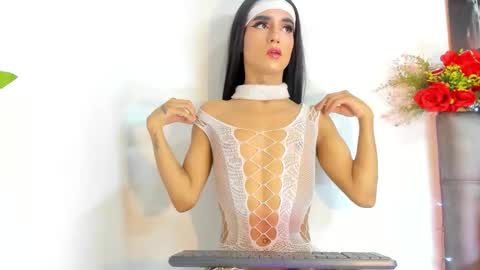 ivymilleer online show from 20, 2, 2026