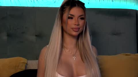  Ivy  online show from 6, 3, 2025