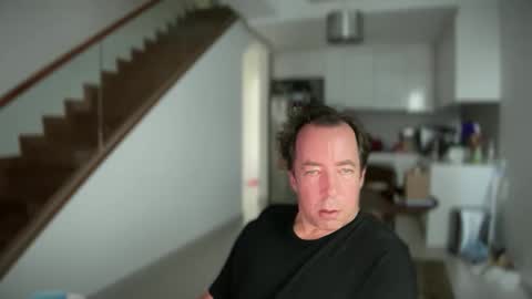 Snapshot of iwantuu2 chatting on 9, 2, 2025 chat with me to find out online show from 9, 2, 2025