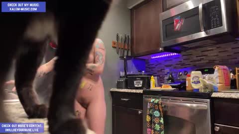 Muse hethey online show from 29, 11, 2025