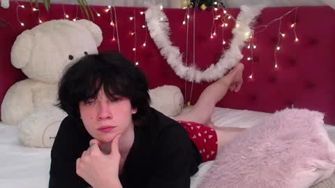 Maxim online show from 8, 1, 2025