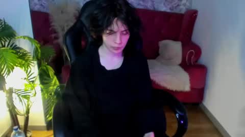 Maxim online show from 5, 3, 2025