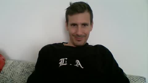 Casandro online show from 3, 12, 2025