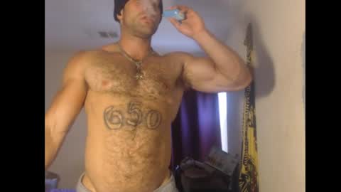 Snapshot of izak144 chatting on 8, 7, 2026 izak144 online show from 8, 7, 2026