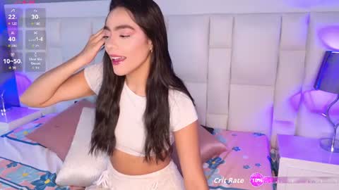 Snapshot of izanthorne chatting on 14, 7, 2026 Izan Thorne online show from 14, 7, 2026