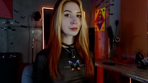 Snapshot of izi_fox chatting on 24, 1, 2025 izi online show from 24, 1, 2025