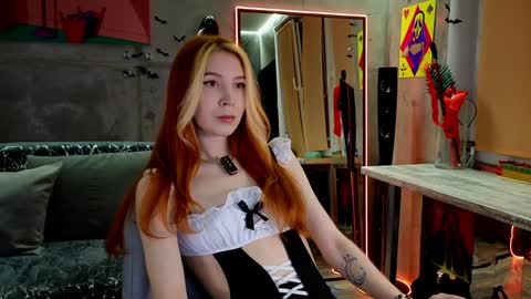 Snapshot of izi_fox chatting on 31, 1, 2025 izi online show from 31, 1, 2025