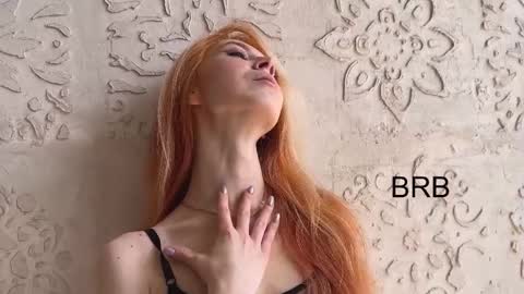 Snapshot of izi_fox chatting on 21, 2, 2025 izi online show from 21, 2, 2025
