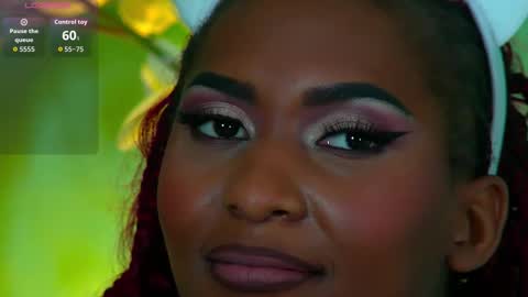 Snapshot of izzie_sugar chatting on 12, 10, 2025 Sugar Babe online show from 12, 10, 2025