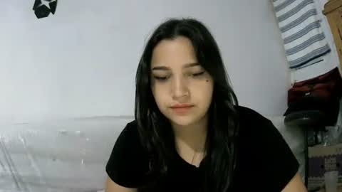 izzy_32 online show from 8, 2, 2026