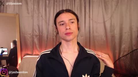 Hey im Jaxxxon check my info     online show from 6, 6, 2026