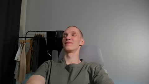 Snapshot of j_akira13 chatting on 19, 12, 2024 Danny online show from 19, 12, 2024