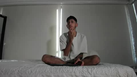 j_martony online show from 18, 11, 2025