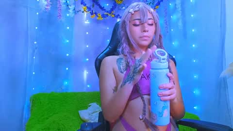 Snapshot of jaadee18 chatting on 8, 12, 2024 jade 18 online show from 8, 12, 2024