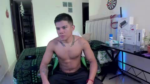 Snapshot of jack_castell chatting on 7, 10, 2025 JACK CASTELL online show from 7, 10, 2025