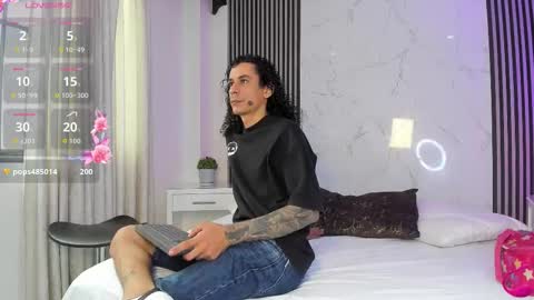 Jack  Rosse online show from 16, 12, 2025