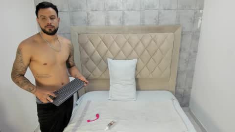 Snapshot of jackblanco_ chatting on 4, 12, 2025 Jack White online show from 4, 12, 2025