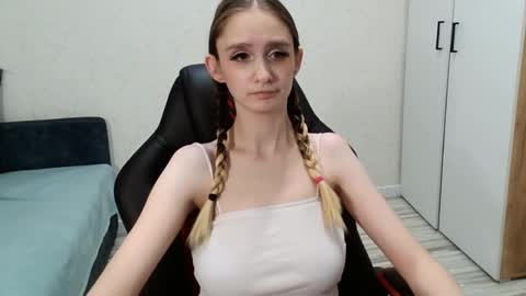 Snapshot of jackie__morgan chatting on 2, 12, 2024 jackie__morgan online show from 2, 12, 2024