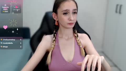 Snapshot of jackie__morgan chatting on 5, 1, 2025 jackie__morgan online show from 5, 1, 2025