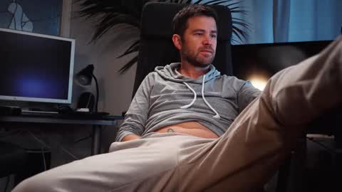 Snapshot of jackoffdude85 chatting on 25, 10, 2025 Colten Carter online show from 25, 10, 2025