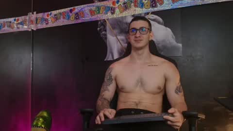 Snapshot of jacksonolsenn chatting on 24, 10, 2025 Jackson Olsen online show from 24, 10, 2025