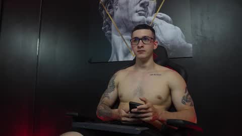 Snapshot of jacksonolsenn chatting on 25, 11, 2025 Jackson Olsen online show from 25, 11, 2025