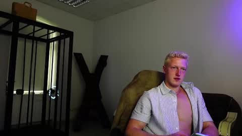 Snapshot of jacob_devon chatting on 14, 9, 2025 JACOB DEVON online show from 14, 9, 2025