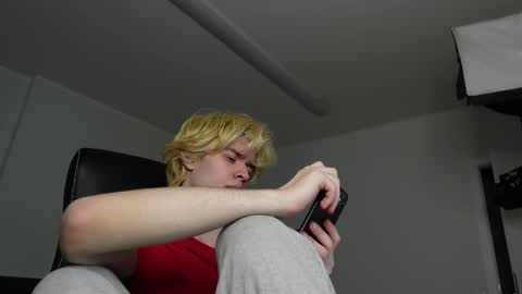 Snapshot of jacob_devon chatting on 8, 2, 2026 JACOB DEVON online show from 8, 2, 2026