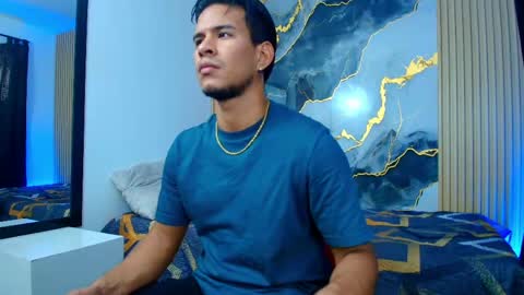 Snapshot of jacobwolf__ chatting on 8, 6, 2026 Jacob Wolf online show from 8, 6, 2026