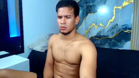 Snapshot of jacobwolf__ chatting on 10, 6, 2026 Jacob Wolf online show from 10, 6, 2026