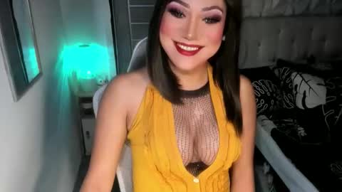 Jacque online show from 10, 5, 2026