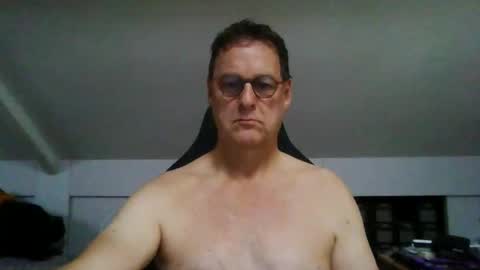 FineAndSimple online show from 3, 11, 2025