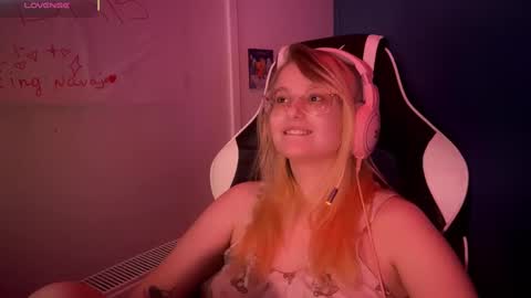 Snapshot of jacywinslat chatting on 11, 3, 2025 jacywinslat online show from 11, 3, 2025