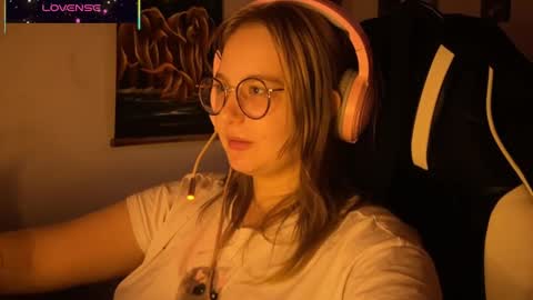 Snapshot of jacywinslat chatting on 3, 10, 2025 jacywinslat online show from 3, 10, 2025