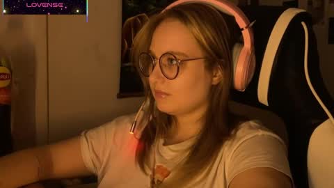 Snapshot of jacywinslat chatting on 8, 10, 2025 jacywinslat online show from 8, 10, 2025