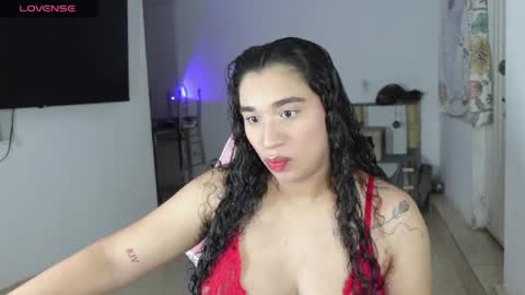 JADDE LUXY online show from 6, 5, 2026