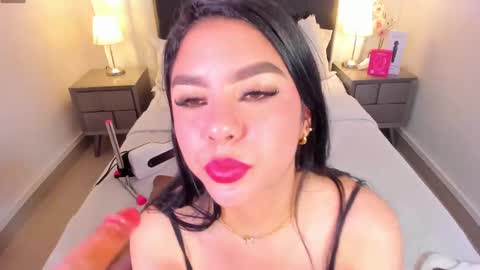  Jade Bonnet online show from 18, 9, 2025