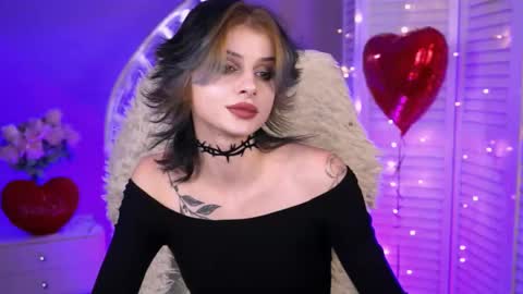 jade_castle online show from 15, 2, 2025