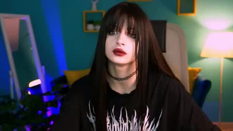 jade_castle online show from 12, 3, 2025