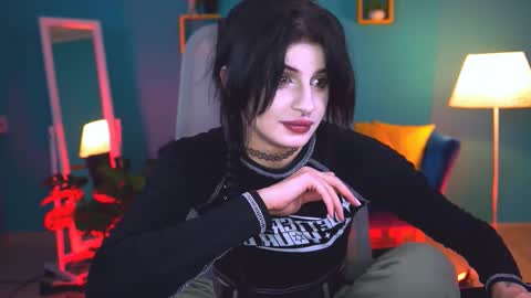 jade_castle online show from 6, 10, 2025