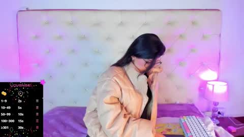 Snapshot of jade_white_ chatting on 21, 12, 2024 jade white online show from 21, 12, 2024