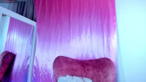 Snapshot of jade_white_ chatting on 29, 1, 2025 jade white online show from 29, 1, 2025