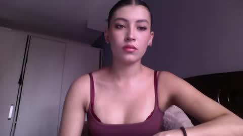 Snapshot of jade_ws chatting on 18, 7, 2026 Jade online show from 18, 7, 2026