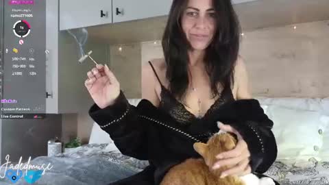 Jade online show from 5, 7, 2026